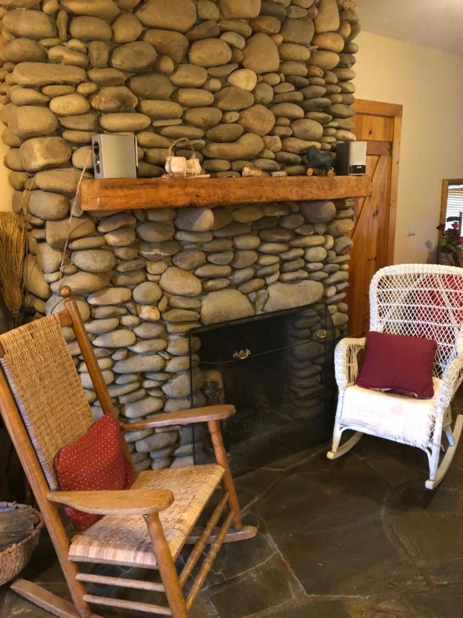 Smokies Bed And Breakfast - Evergreen Cottage Inn Pigeon Forge Exterior foto